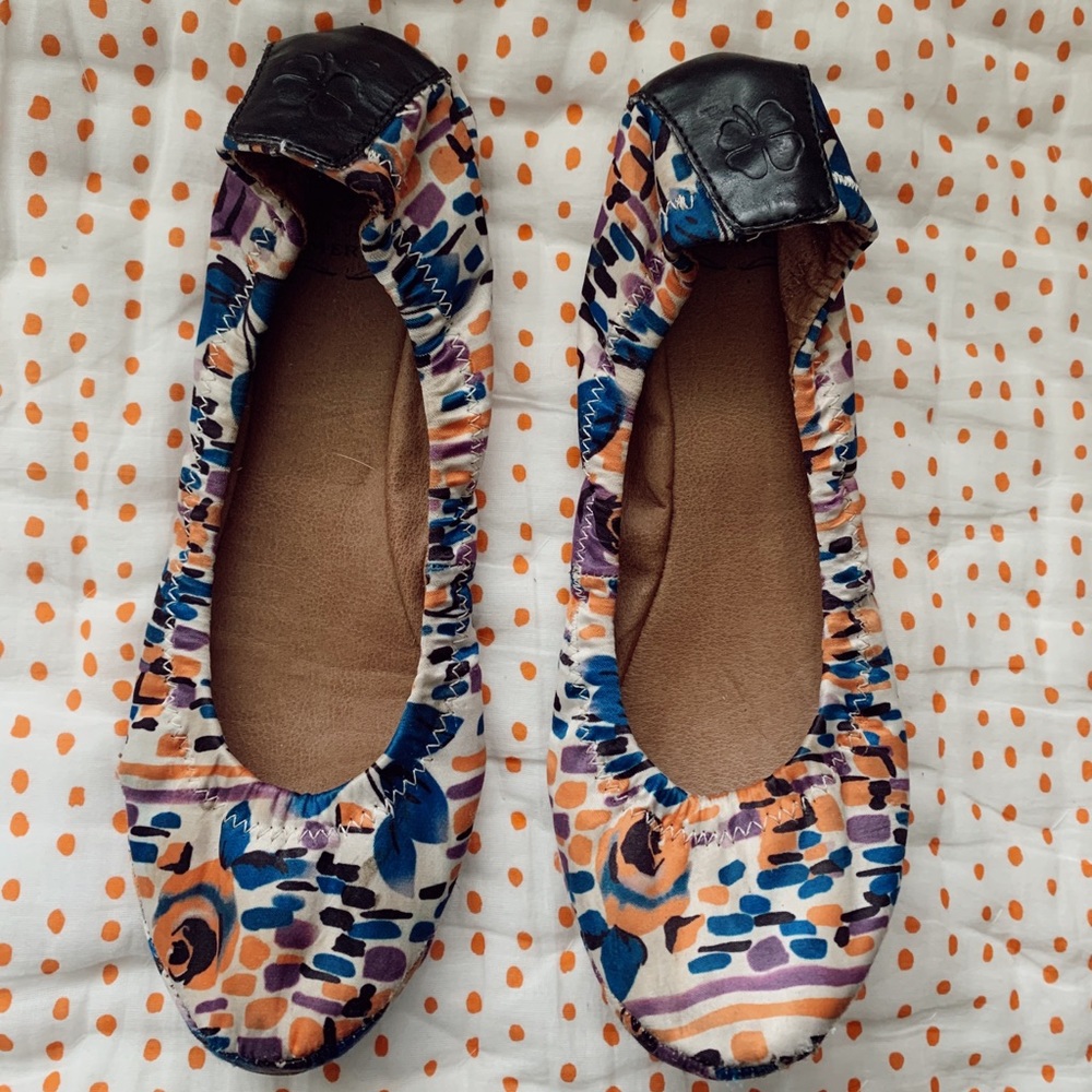 Colorful flats. Women’s shoes. Negotiable